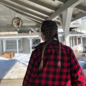 Meet your Posher, Ella